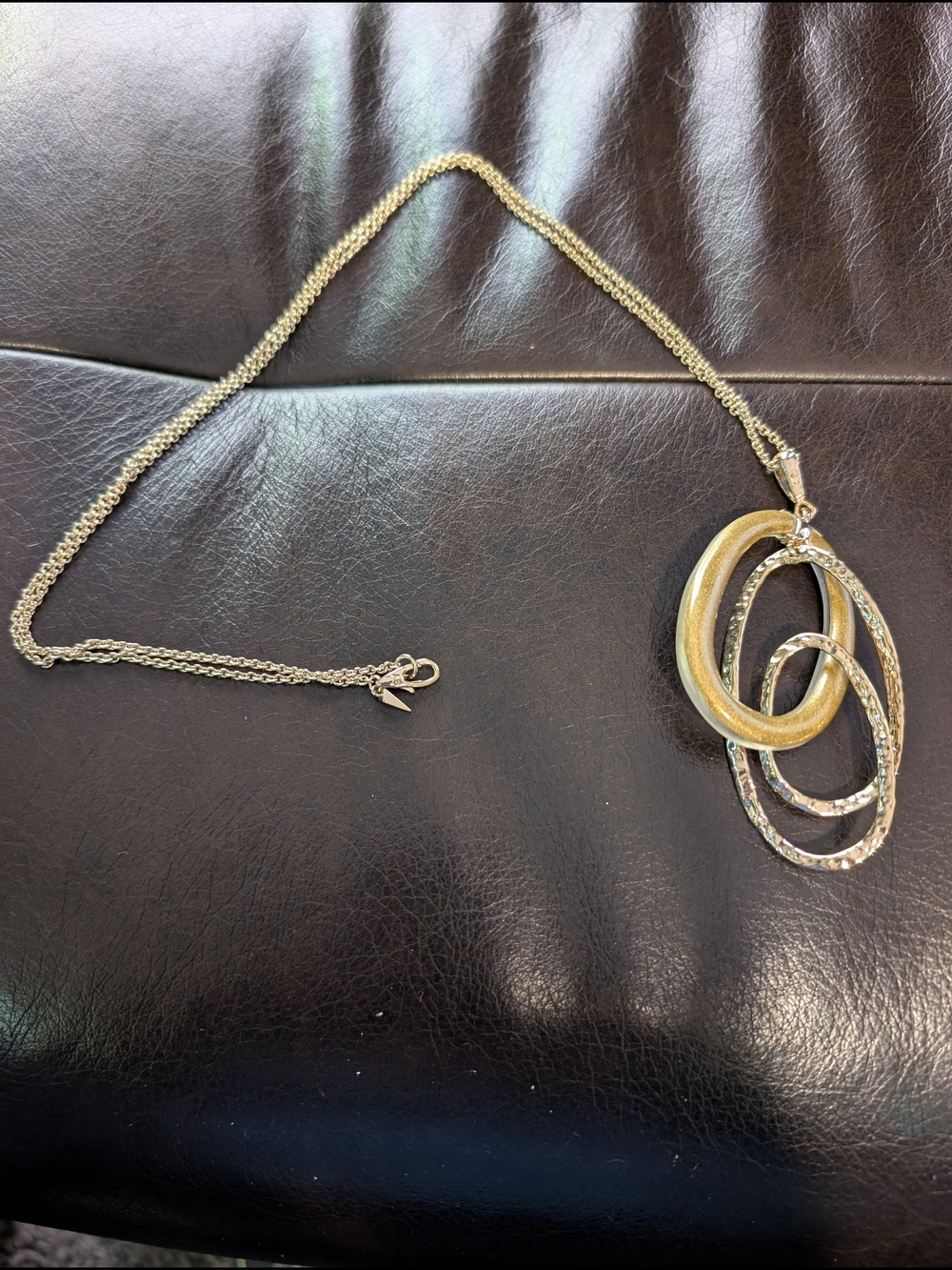 Alexis Bittar Solantes Elegant Gold-Tone Interlocking Oval Pendant Necklace